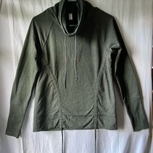 Lucy Activewear Long Sleeve Zip Pullover Green Long Sleeve CowlTop Women's Sm